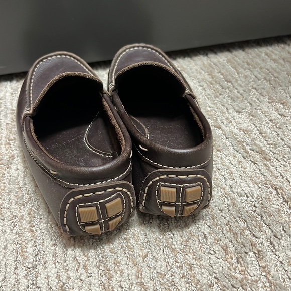 Leather driving shoes. - Picture 2 of 5